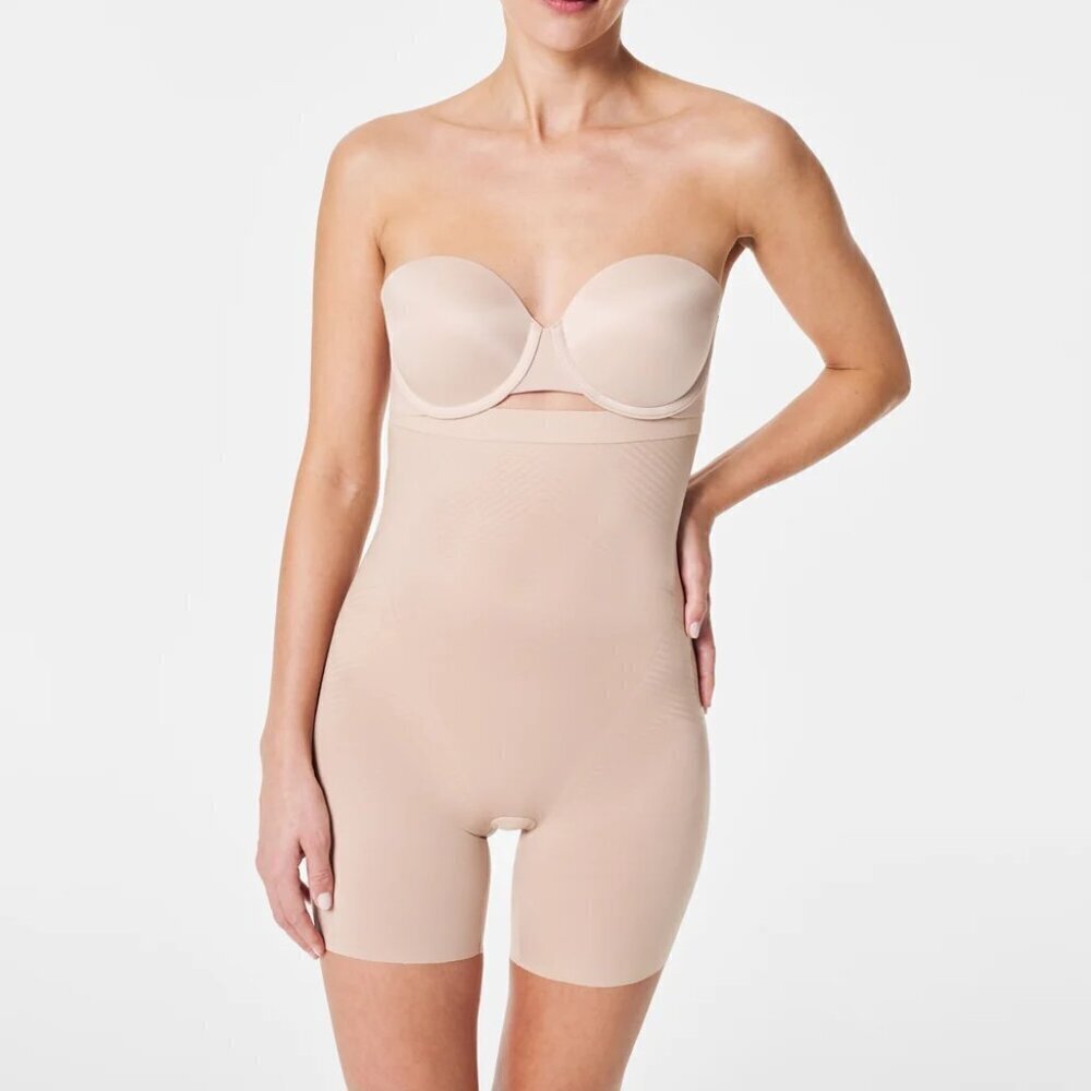 New WT SPANX Shape High-Waisted Mid-Thigh Short Size XL